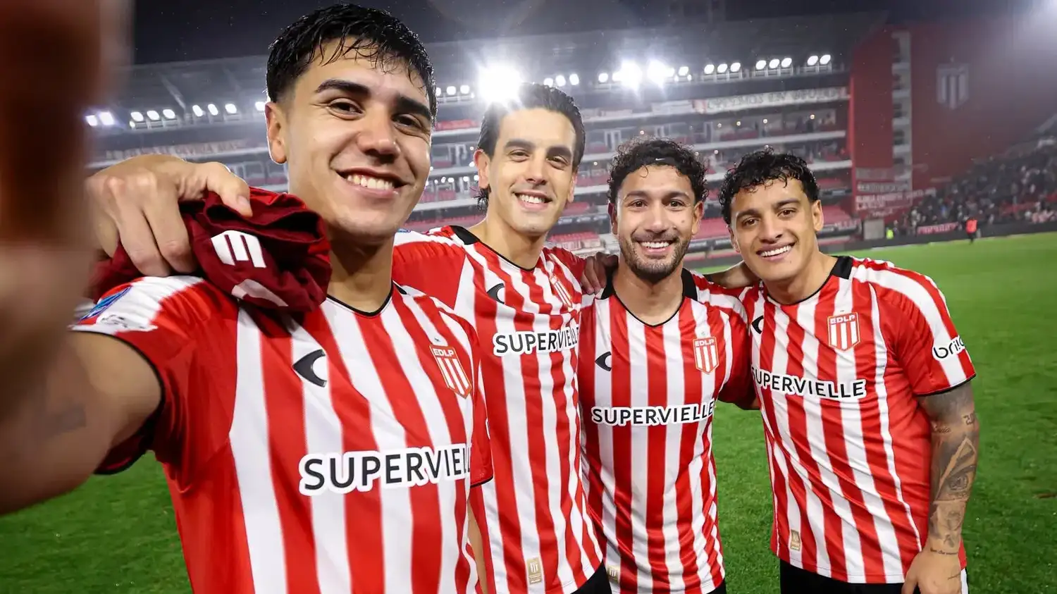 Tobio Burgos, Castro, Mancuso y Tiago Palacios, autores de los goles en el clásico platense.