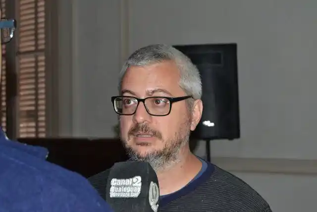 “No puede ser que un compañero esté seis meses sin cobrar salario familiar”