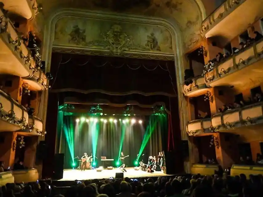 Septiembre cultural: el Teatro 3 de Febrero despliega una agenda con música, danza y teatro para todas las edades