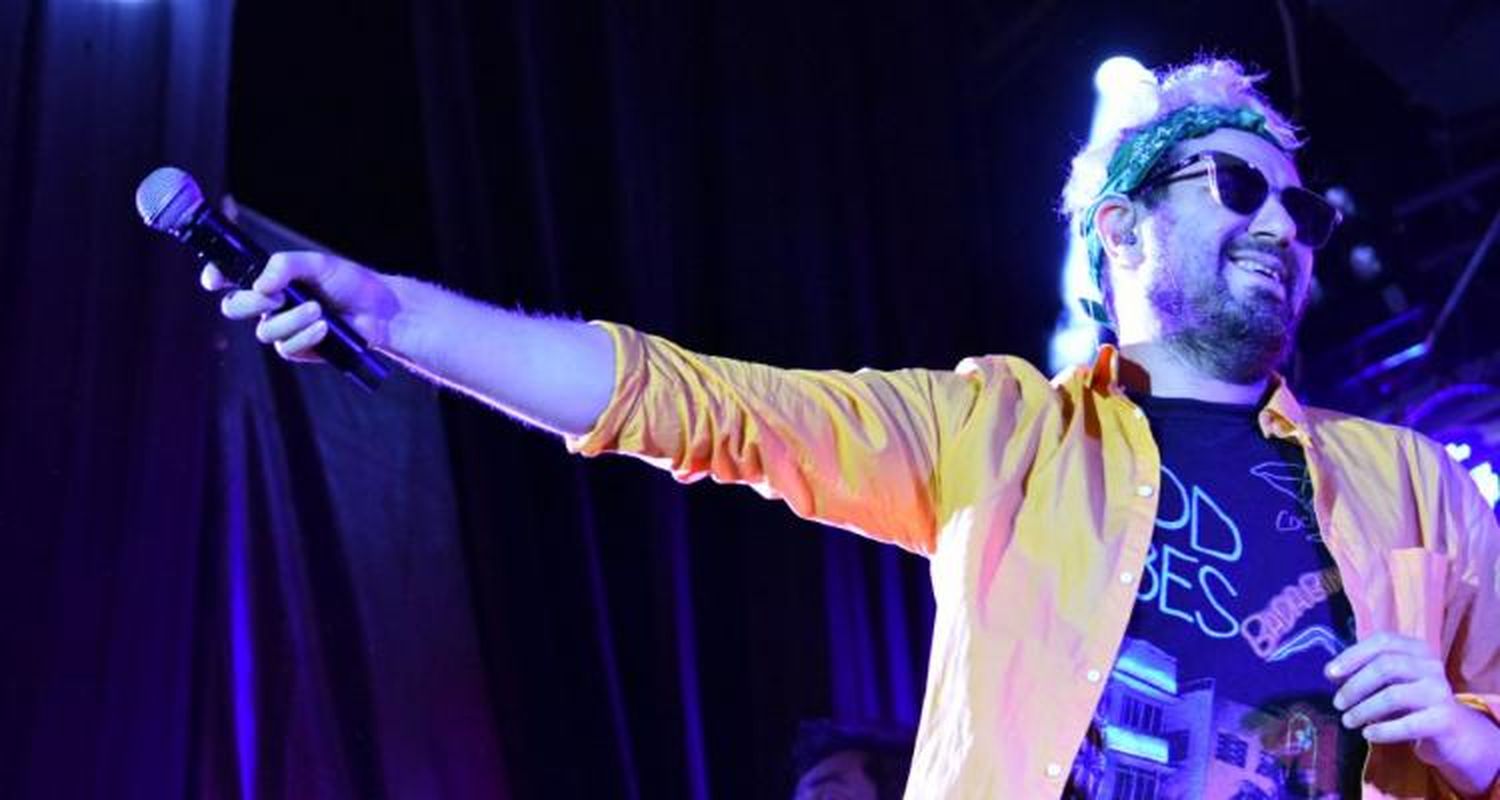 Con la brillante actuación de Los Auténticos Decadentes pasó la primera edición del India Festival