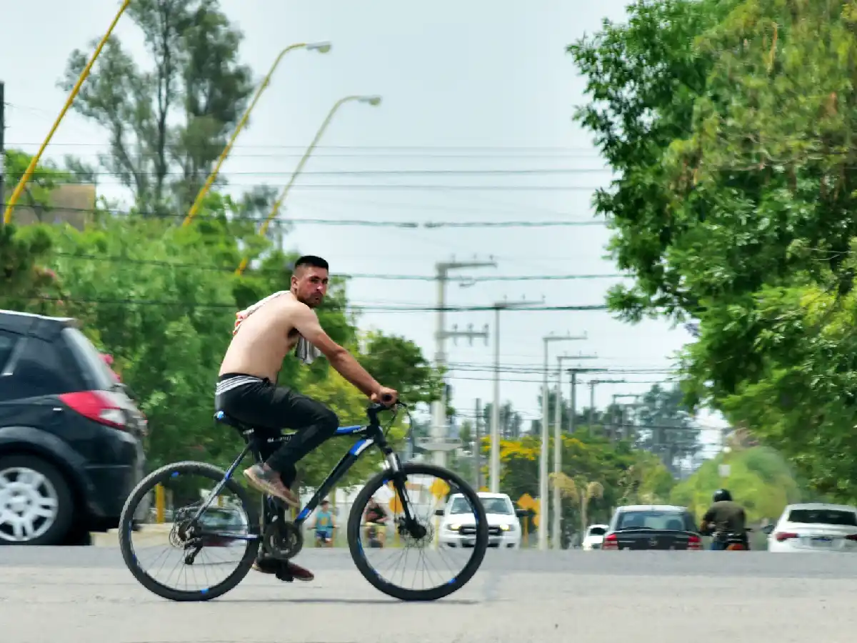El calor no da tregua y arde San Francisco: ¿se vienen las lluvias?