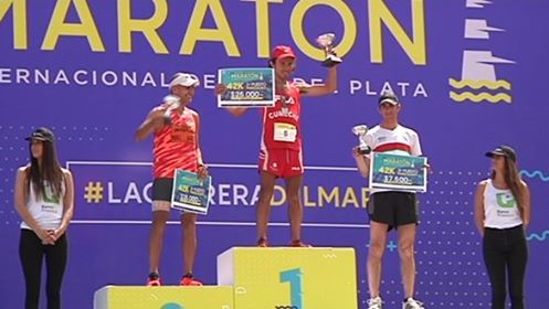 Walter Jacob salió tercero en el Maratón de Mar del Plata