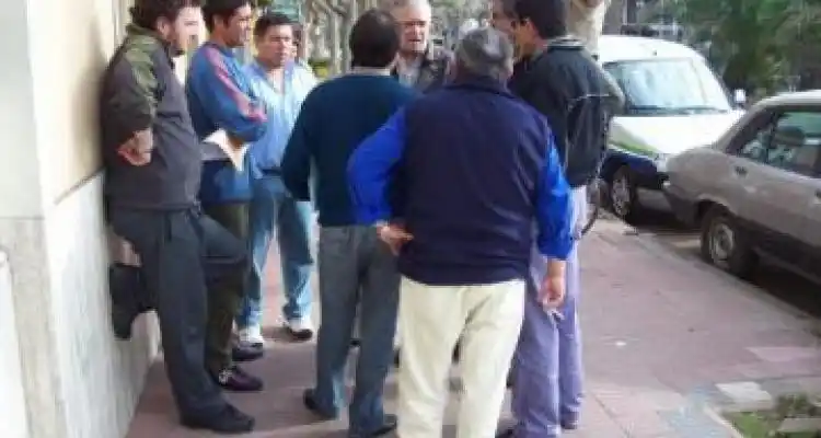 Los papeleros analizan una oferta de Papel Prensa