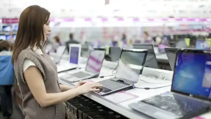 Derrumbe del 50% en las ventas de informática: los productos más afectados por la crisis