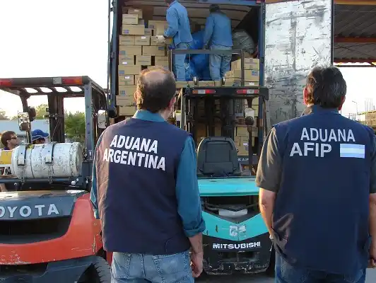 Más de 170 empresas argentinas y 146 extranjeras involucradas en la fuga de 400 millones de dólares