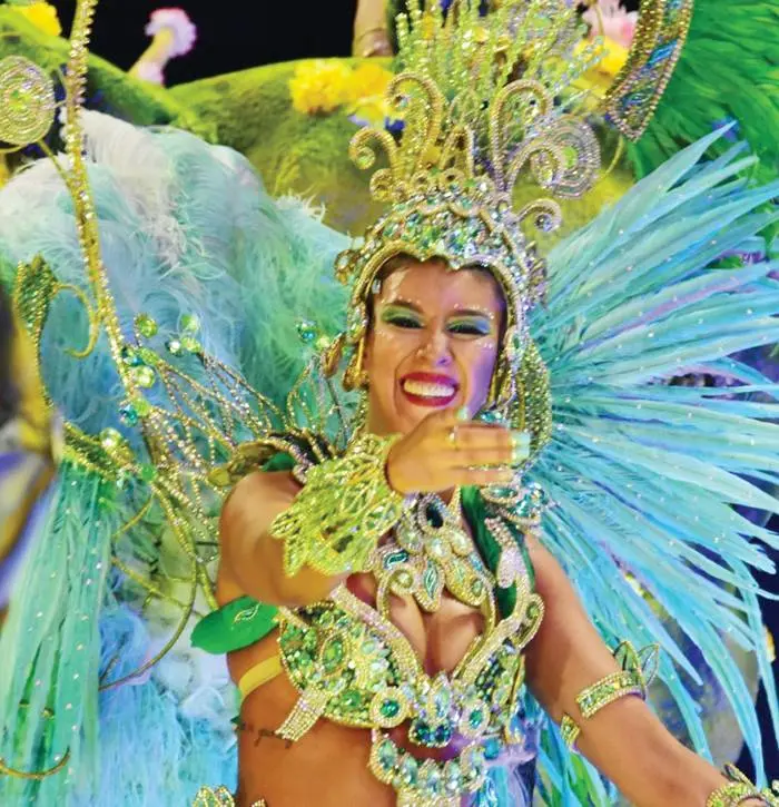 Todo listo para vivir la tercera noche del carnaval más  pasional del país