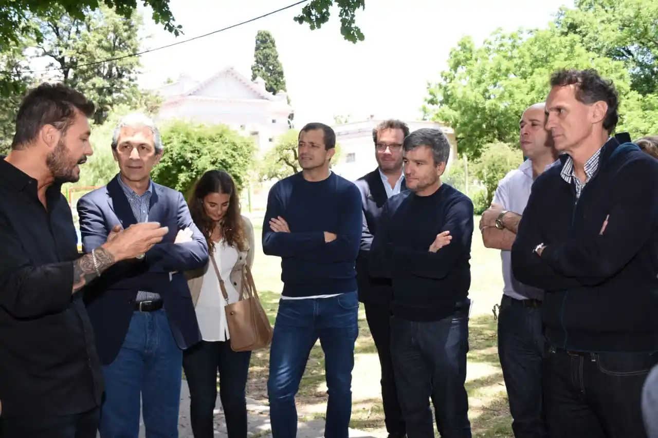 Bali Bucca y Tinelli con Zabaleta en Hurlingham expusieron cómo será el plan contra el hambre