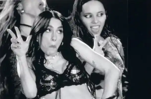 Lali Espósito realizó un gesto que fue interpretado como una indirecta hacia Karina Milei