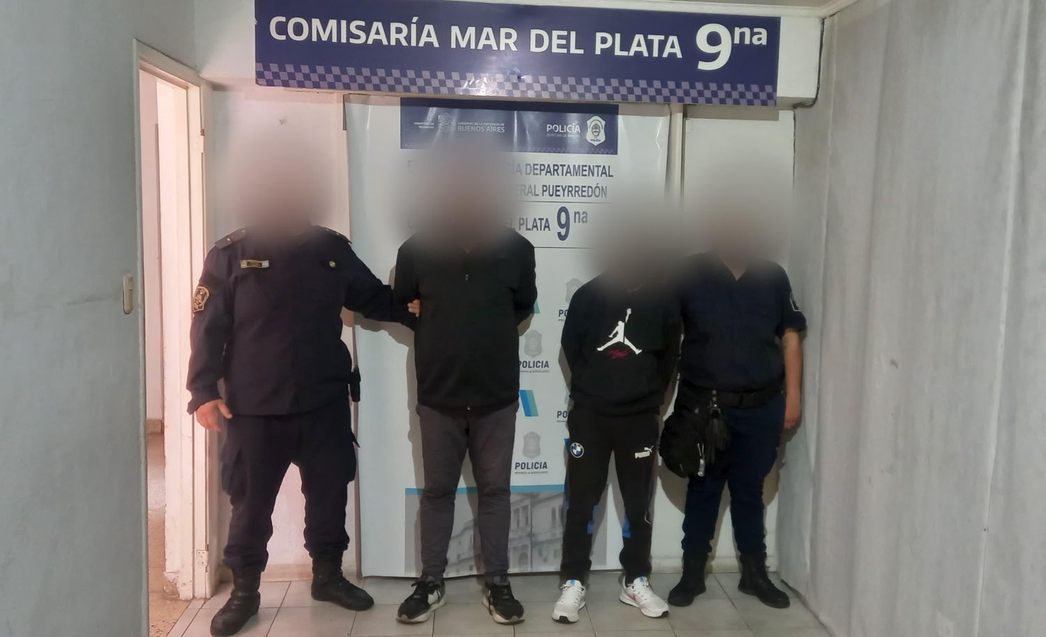 Detuvieron a dos sujetos que robaban con inhibidores