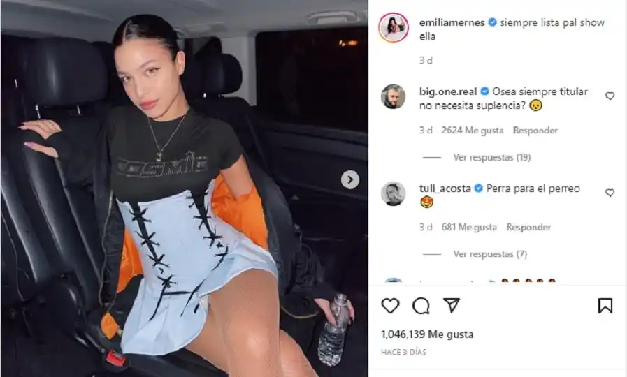 Emilia dejó en claro que está “siempre lista pal show”