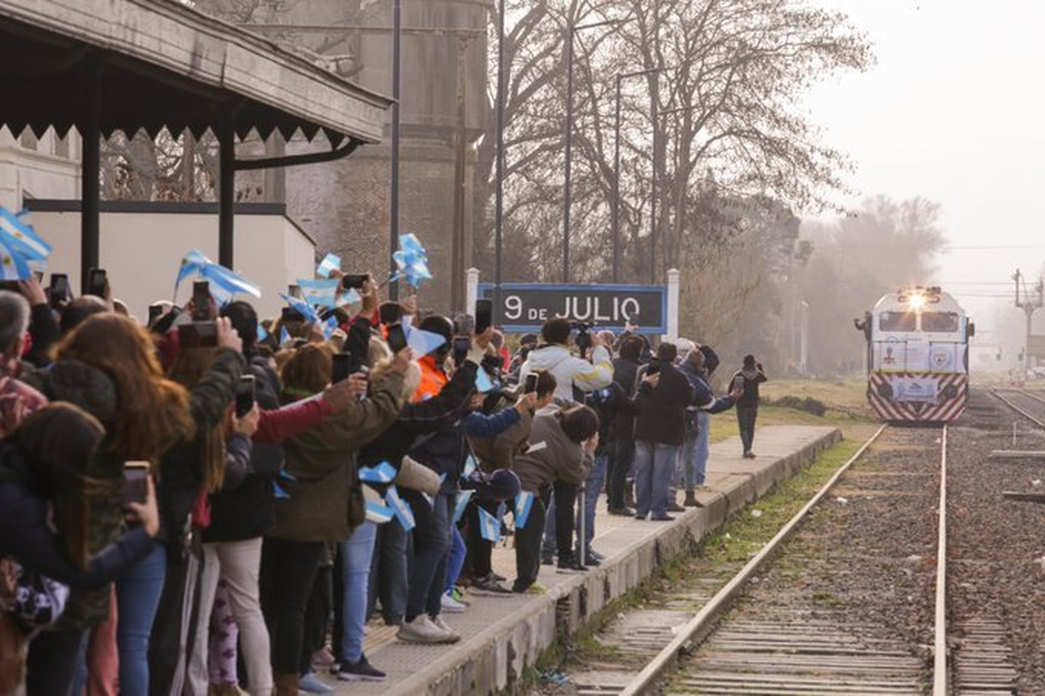 El Gobierno eliminó un recorrido del servicio de trenes de pasajeros que golpea fuerte al interior de la Provincia