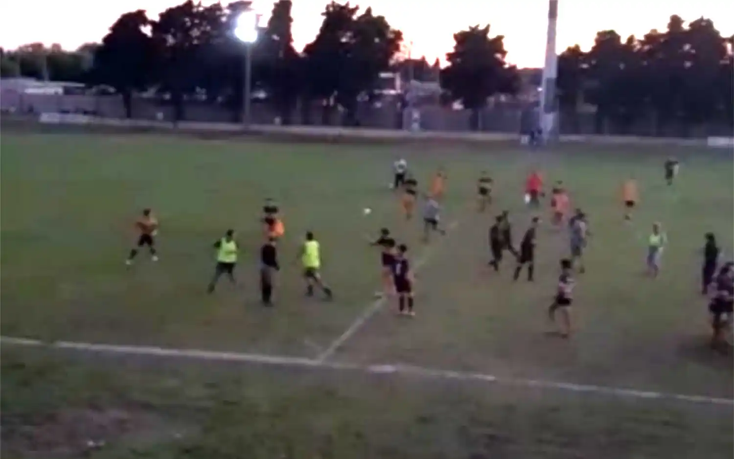 Zárate sigue violenta y ni la muerte de Fernando la frena: Ahora, graves incidentes en el fútbol