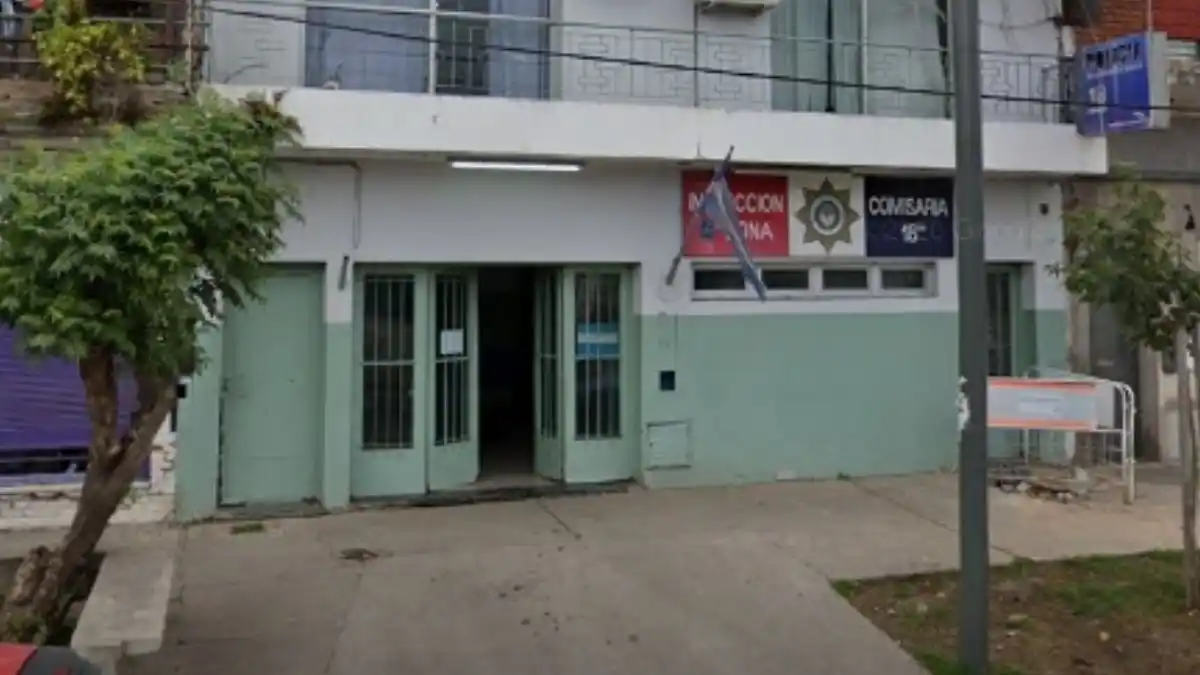 En Rosario, delincuentes usan de aguantadero una comisaría que fue cerrada
