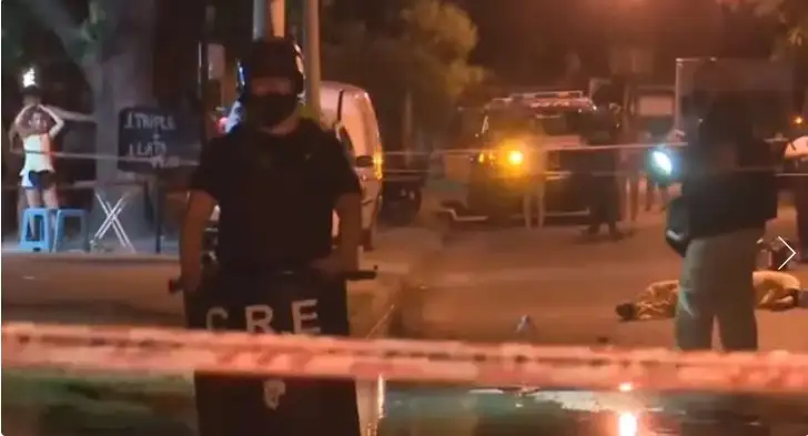 Tres jóvenes fueron asesinados el viernes por la noche en Rosario.