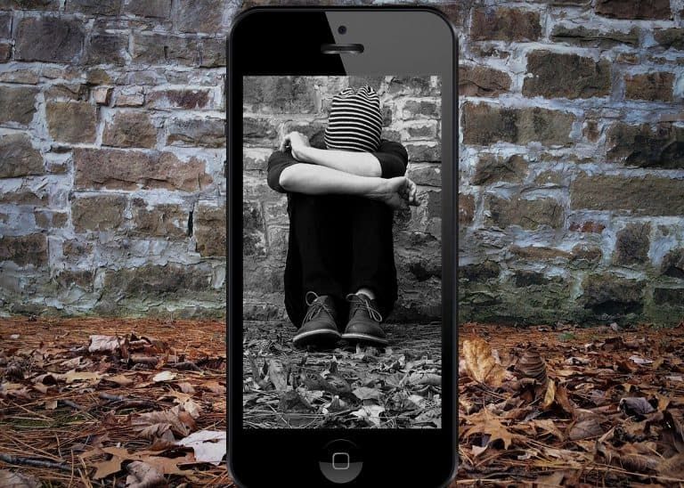 Ciberbullying o ciberacoso: cómo los padres pueden identificarlo para ayudar a los niños