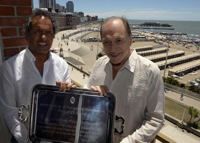 Scioli distinguió a Zaffaroni en Mar del Plata