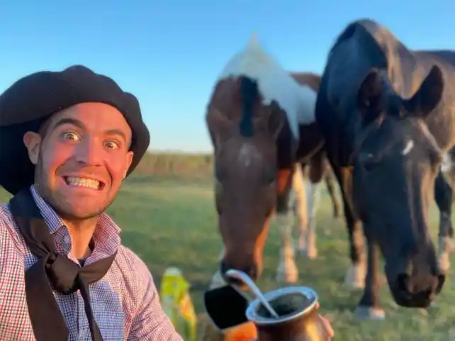 Agro influencers: cosechan seguidores contando cómo se trabaja en el campo