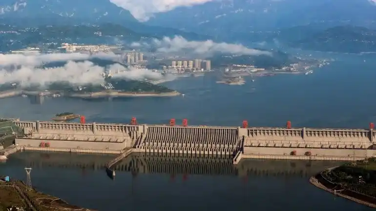 La obra incluirá cinco centrales a lo largo del cauce del río, que más adelante se conoce como Brahmaputra en India y Jamuna en Bangladesh. (Foto: Reuters)