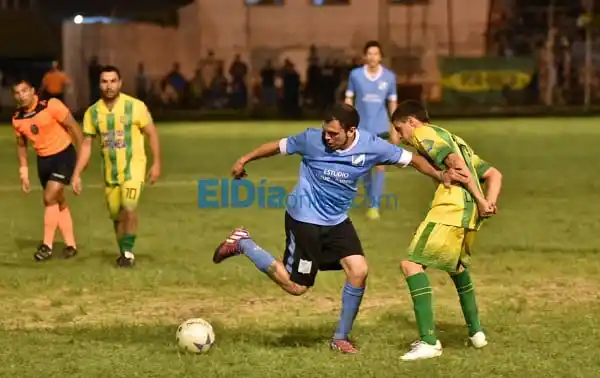 Sarmiento lo empató sobre el final y dejó sin festejo a Defensores