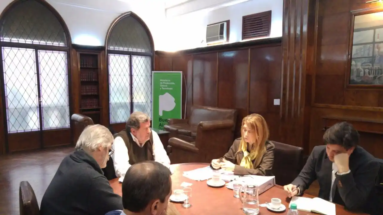Elustondo se reunió con Débora Giorgi por gestiones en La Matanza