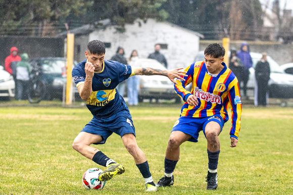 Boca y Olimpo picaron a la cima del Clausura de Primera