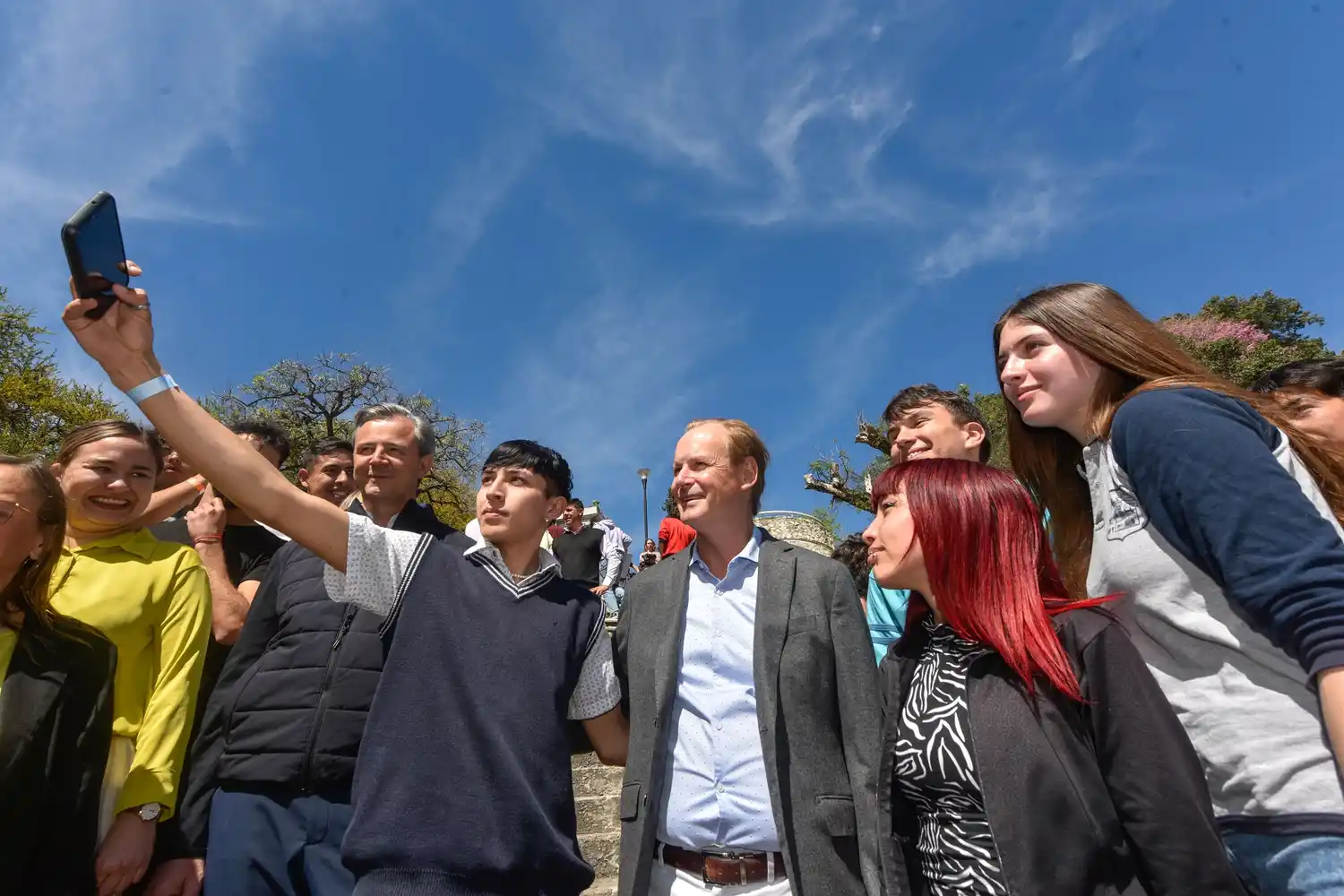 Bordet y Bahl llamaron a defender la democracia y la educación pública