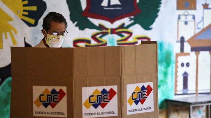 70% de los venezolanos quiere votar para solucionar los problemas, asegura Félix Seijas