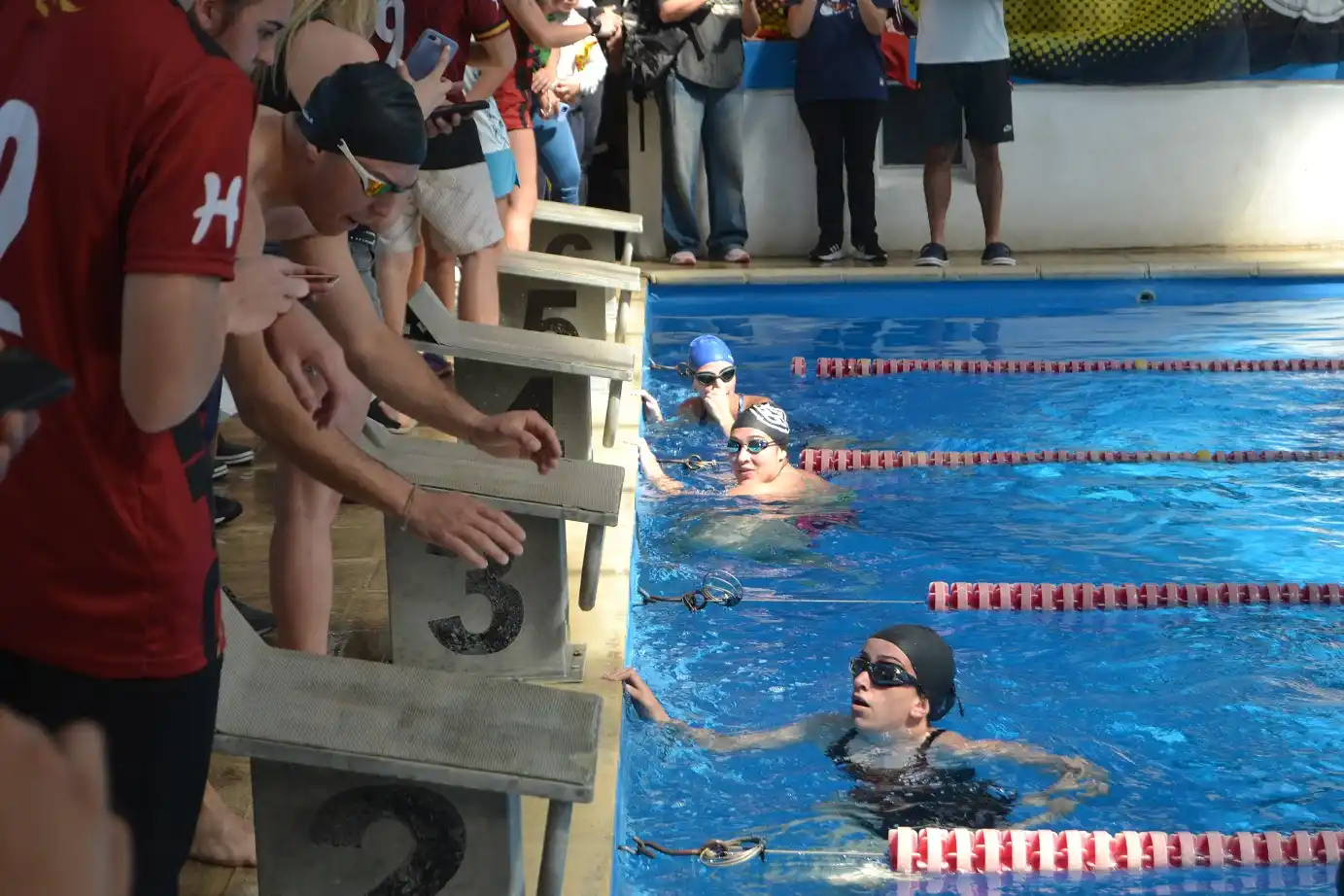 Con gran participación estudiantil comenzaron los Juegos Intertribus en el Profesorado de Educación Física