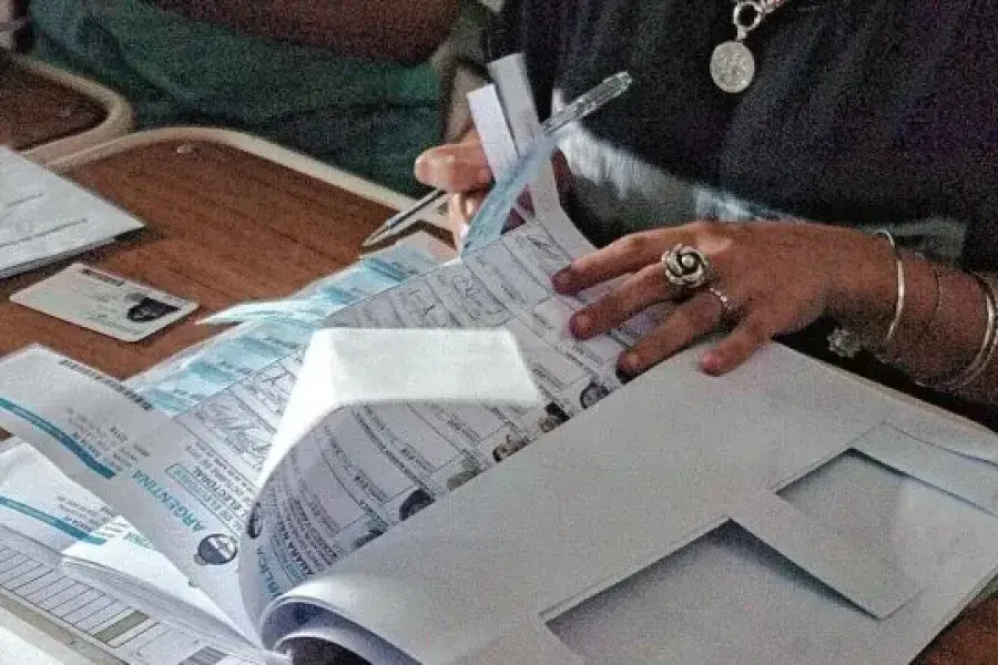 Elecciones: los docentes que serán autoridades de mesa cobrarán alrededor de $12.000