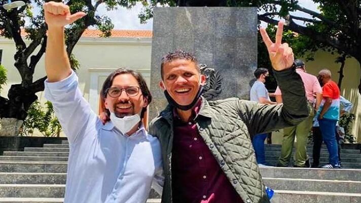 «Seguiré luchando por Venezuela»: Gilber Caro pasa a la clandestinidad
