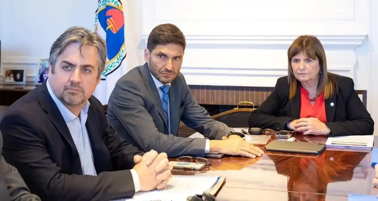 Pullaro envió el jueves la nota al Ministerio de Seguridad pidiendo la conformación del comité y este viernes Bullrich difundió el decreto que será publicado en la próxima edición del Boletín Oficial de la Nación.
