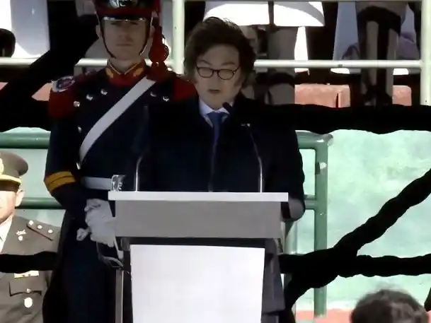 Milei no estuvo en Rosario pero realizó el acto por el Día de la Bandera en Palermo.