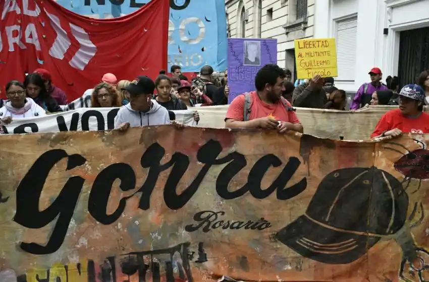 Manifestación contra la violencia institucional  pasó por el centro rosarino