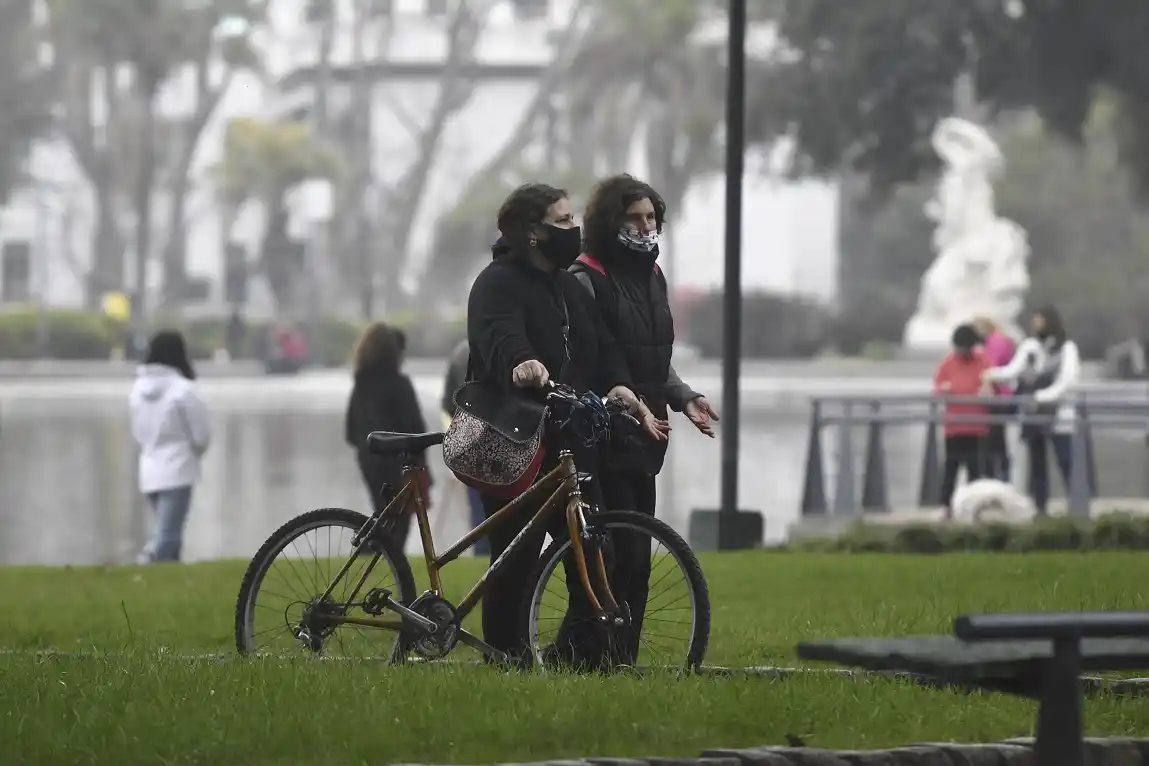 Otro día de cifras altas: 114 fallecidos y 6.127 nuevos contagiados en el país