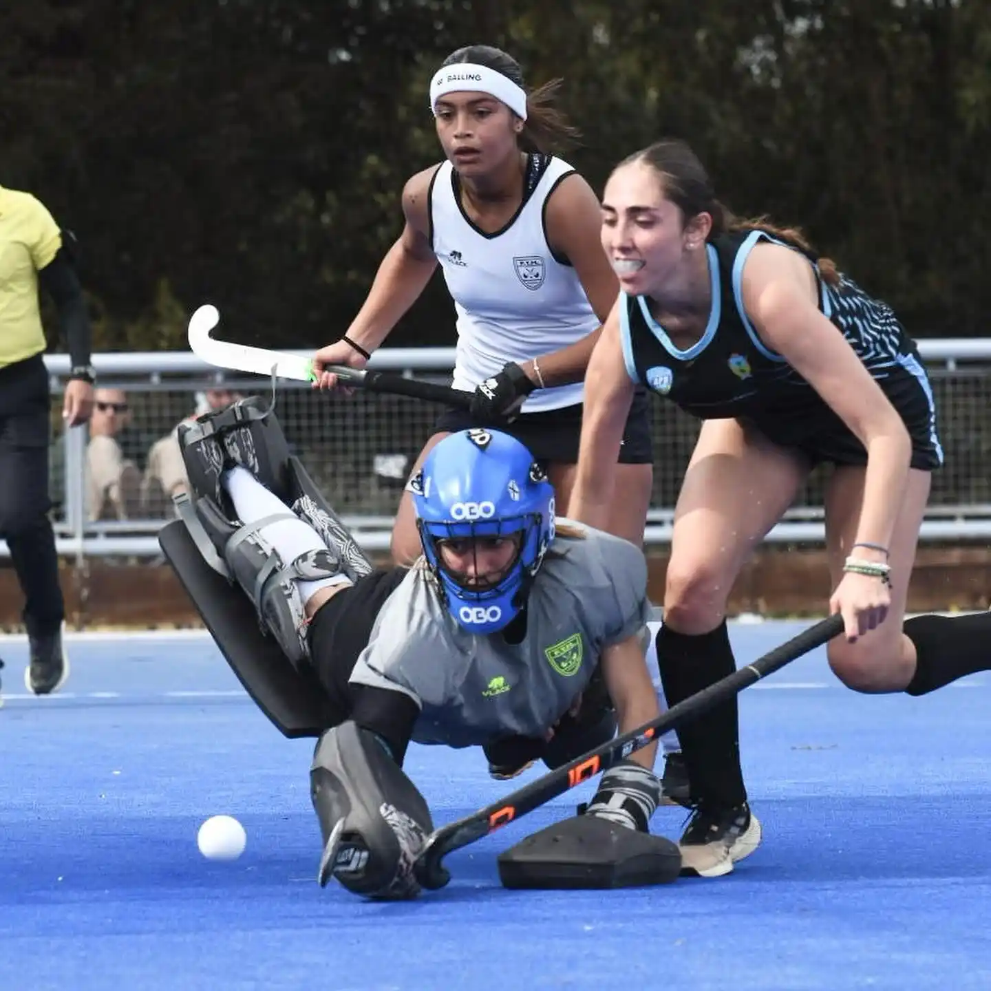 Una imagen del partido entre Tandil y La Pampa.