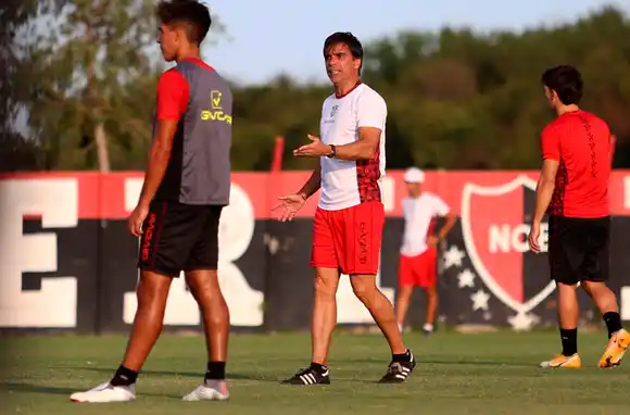 Sanguinetti deberá rearmar el rompecabezas para visitar a Talleres en Córdoba