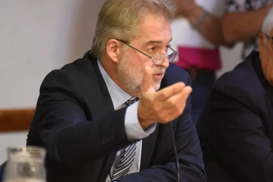 Mirabella presentó un proyecto para trasladar el Ministerio de Seguridad a Rosario