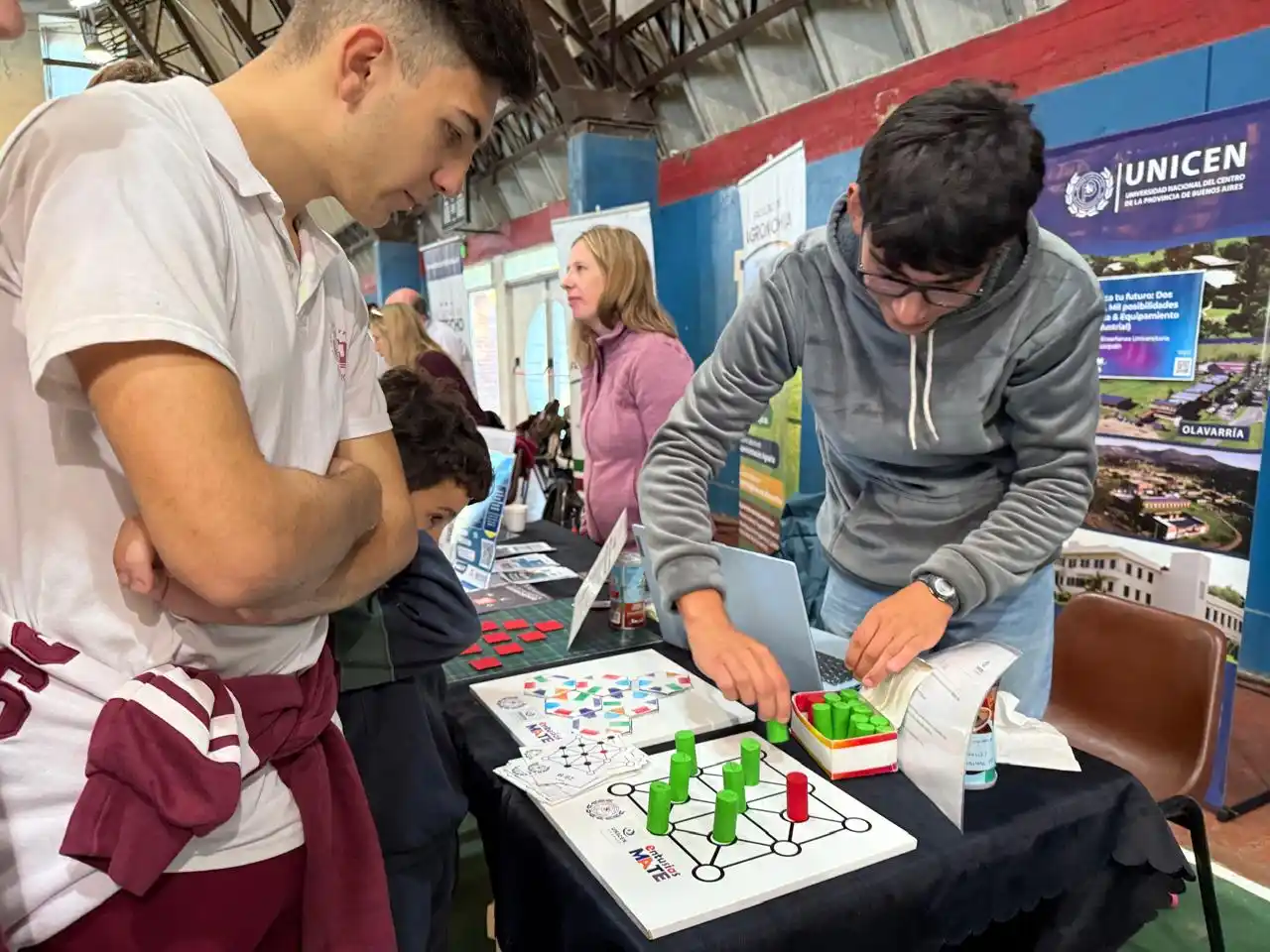 expo unicen 2025 23-04-25 - 4