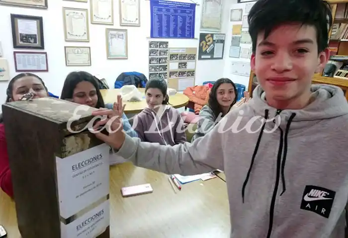 Eligieron autoridades en el Centro de Estudiantes  de la Escuela Media Nº 7
