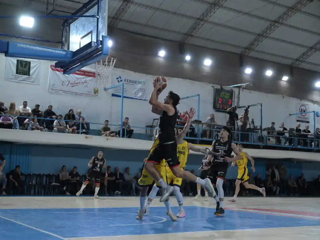 Pergamino Centenario - 3