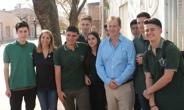 Bordet se comprometió a incluir la obra de la Técnica Nº2 en el presupuesto 2020