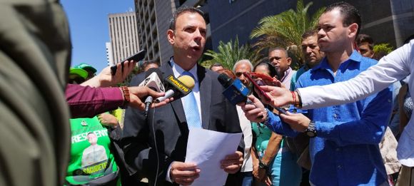 Denuncian ante la ONU que Maduro VIOLA LOS DD.HH. de los venezolanos al no aumentar el salario