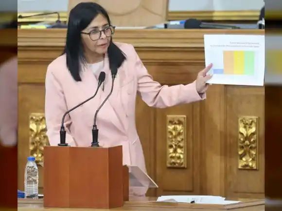 Delcy Rodríguez presenta el Presupuesto de la Nación para el 2026 que asciende a Bs. 5.22 billones