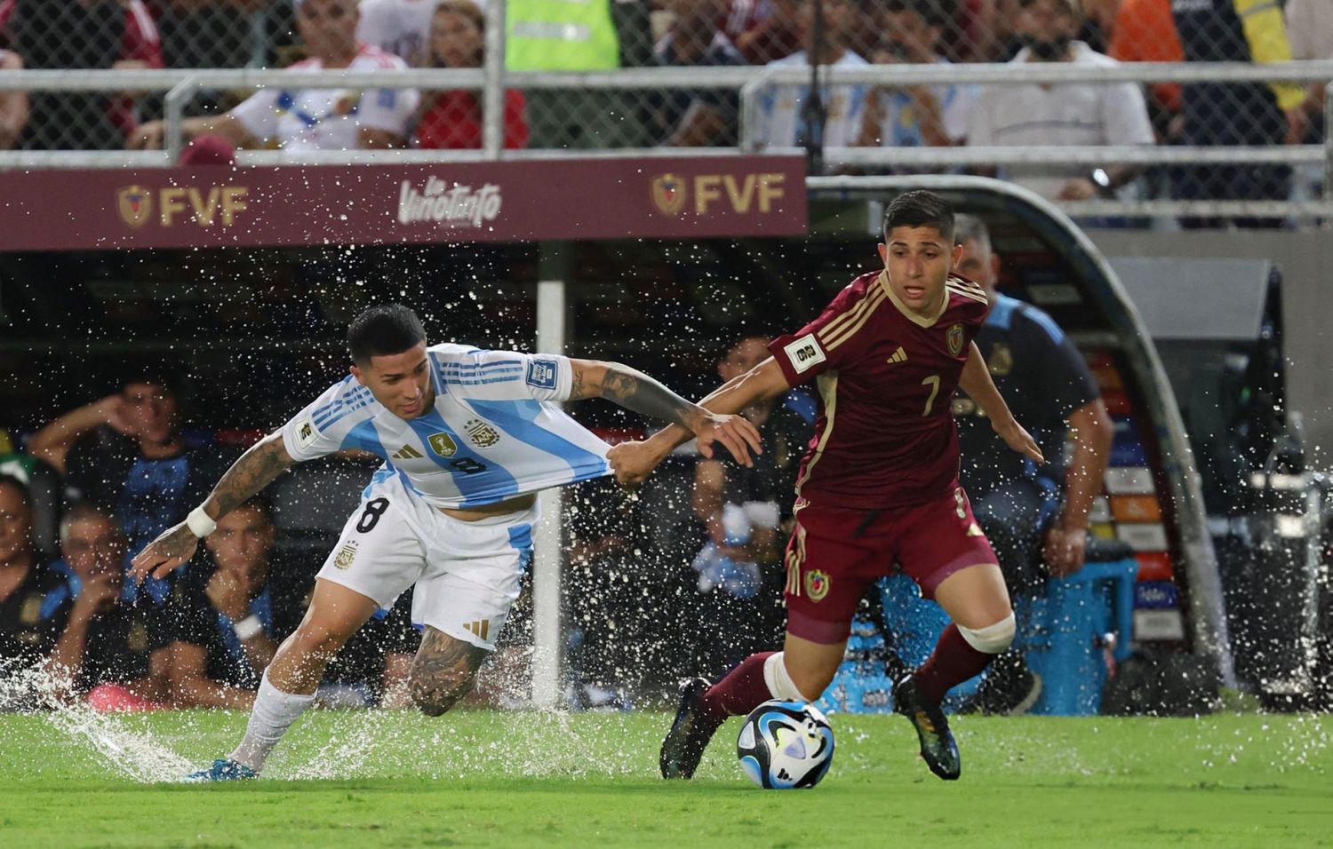 Argentina igualó 1-1 ante Venezuela por las Eliminatorias