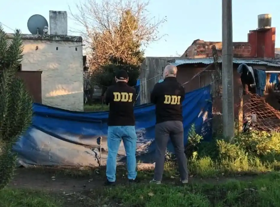 Aprehenden a un sospechoso por el incendio intencional de un camión en Quequén