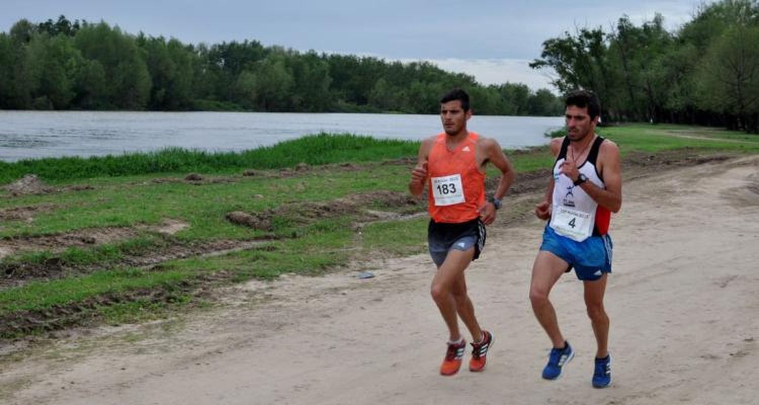 Los hermanos Pensa se impusieron en la maratón de Alucec