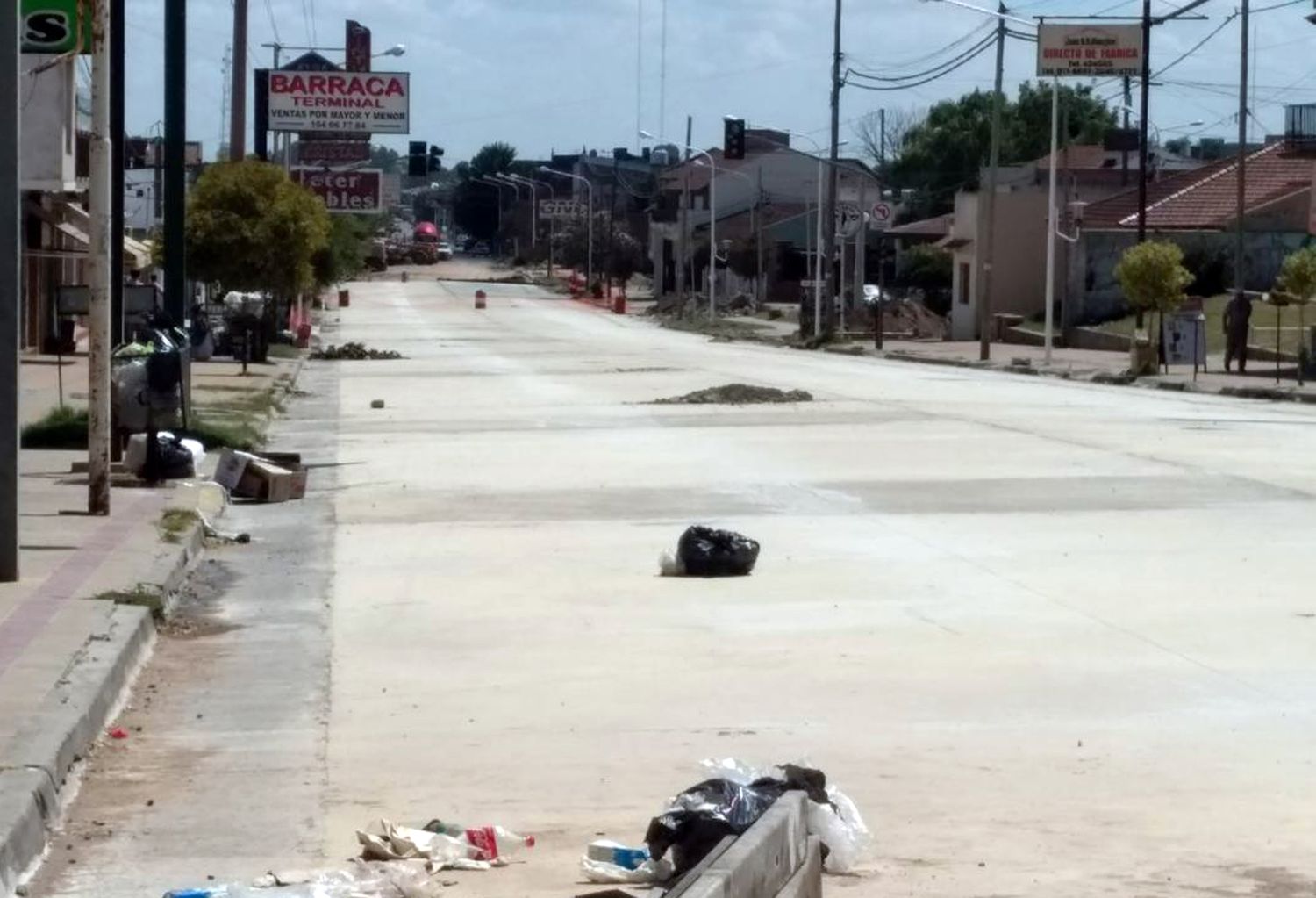 Considerarán suspender las tasas de los frentistas de Buzón afectados por la obra