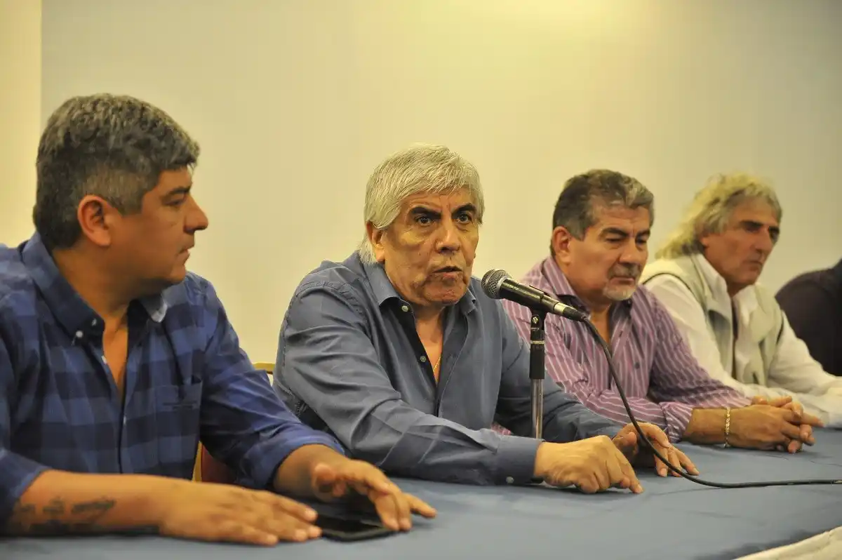Hugo Moyano: "Si me ponen entre Macri y Urtubey, pido una .45"