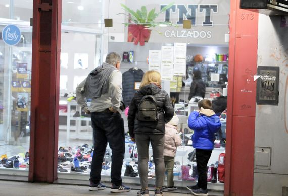 Ventas minoristas pymes: caída interanual del 2,9% en mayo, según CAME