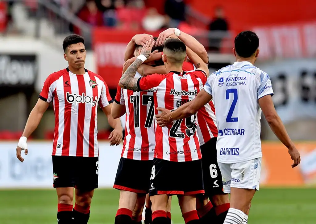 Estudiantes volvió al triunfo y alcanzó el objetivo